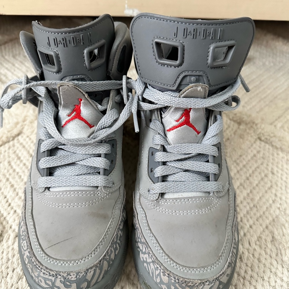 Jordan 3’s, 5.5Y